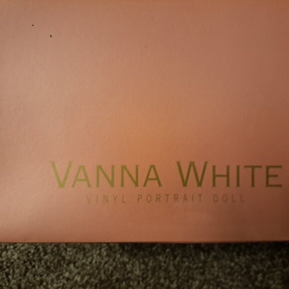 NIB Vintage Franklin Mint VANNA WHITE VINYL PORTRAIT DOLL, LADY IN RED RARE